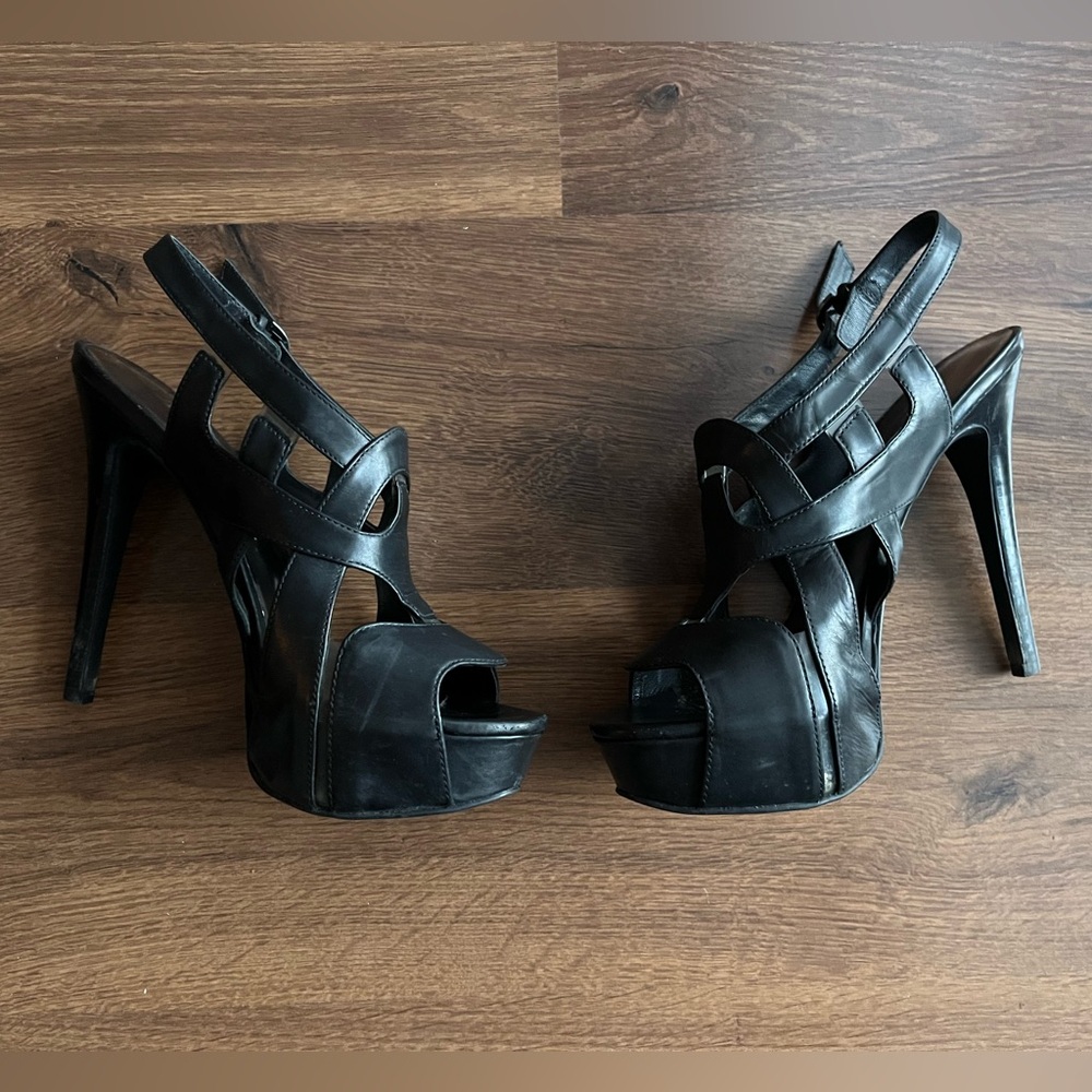 Guess by Marciano High Heels – Size 7.5 👠✨ - Picture 5 of 10